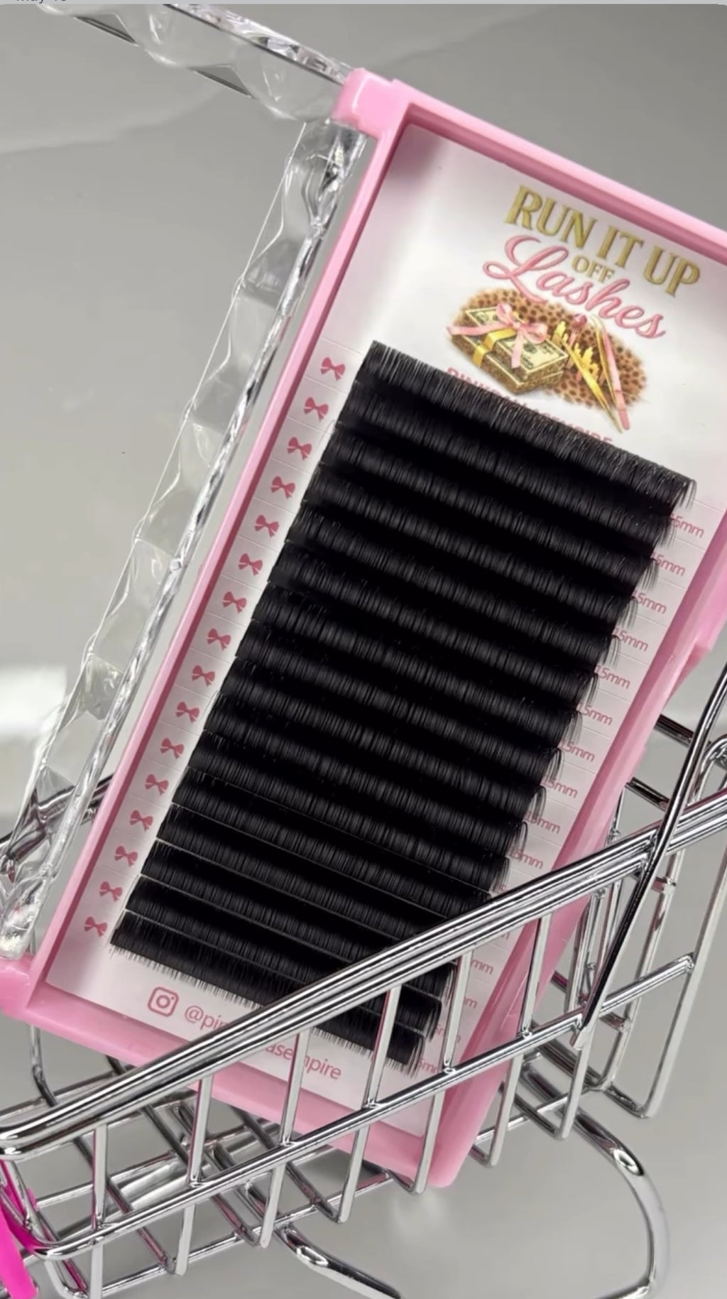 Velvet Lash trays